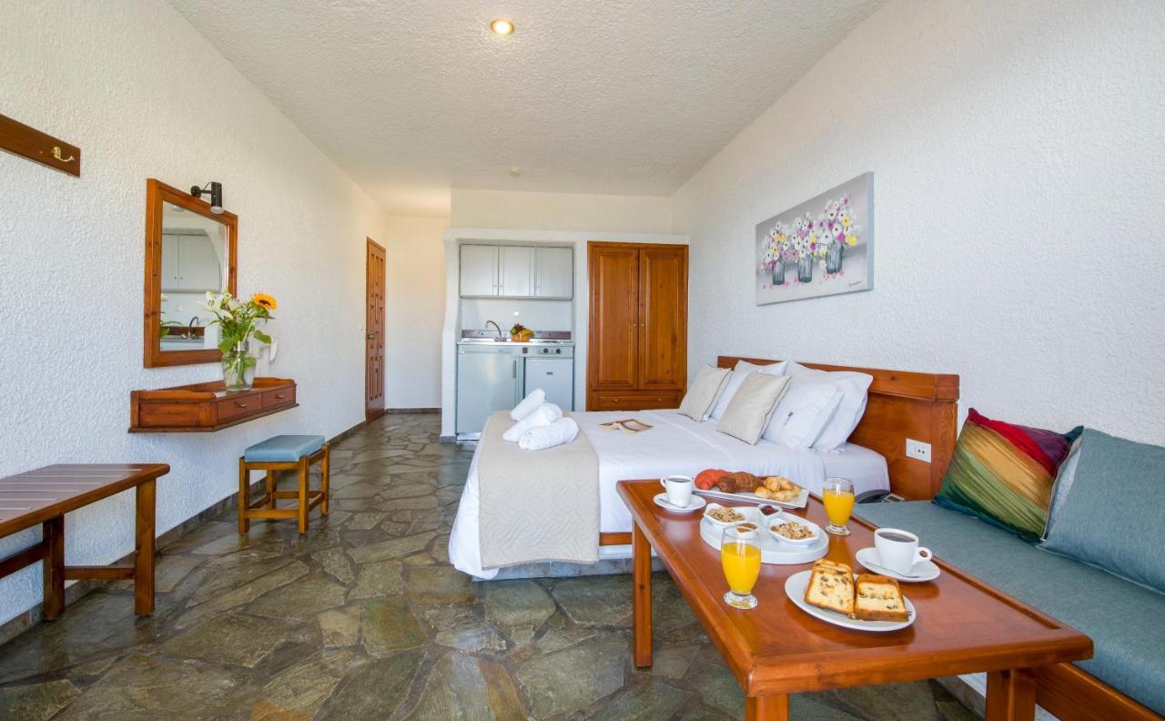 Folia Apartments Chania Agia Marina Eksteriør bilde