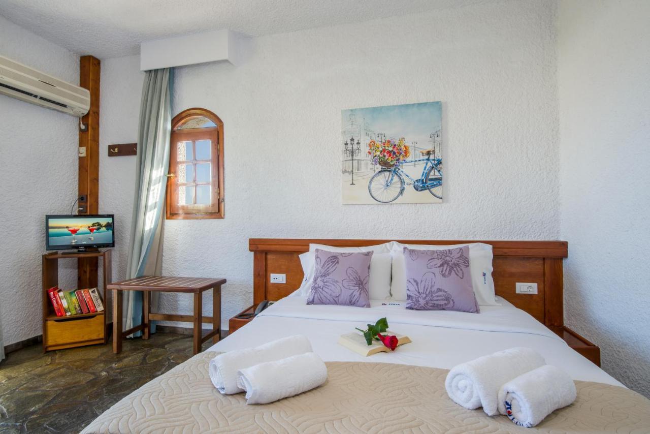 Folia Apartments Chania Agia Marina Eksteriør bilde